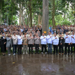 Kapolda Jabar Ajak Satpam Perkuat Sinergi Jaga Keamanan Lingkungan dalam Ngariung Sauyunan Jaga Lembur, Pada HUT Satpam ke-45