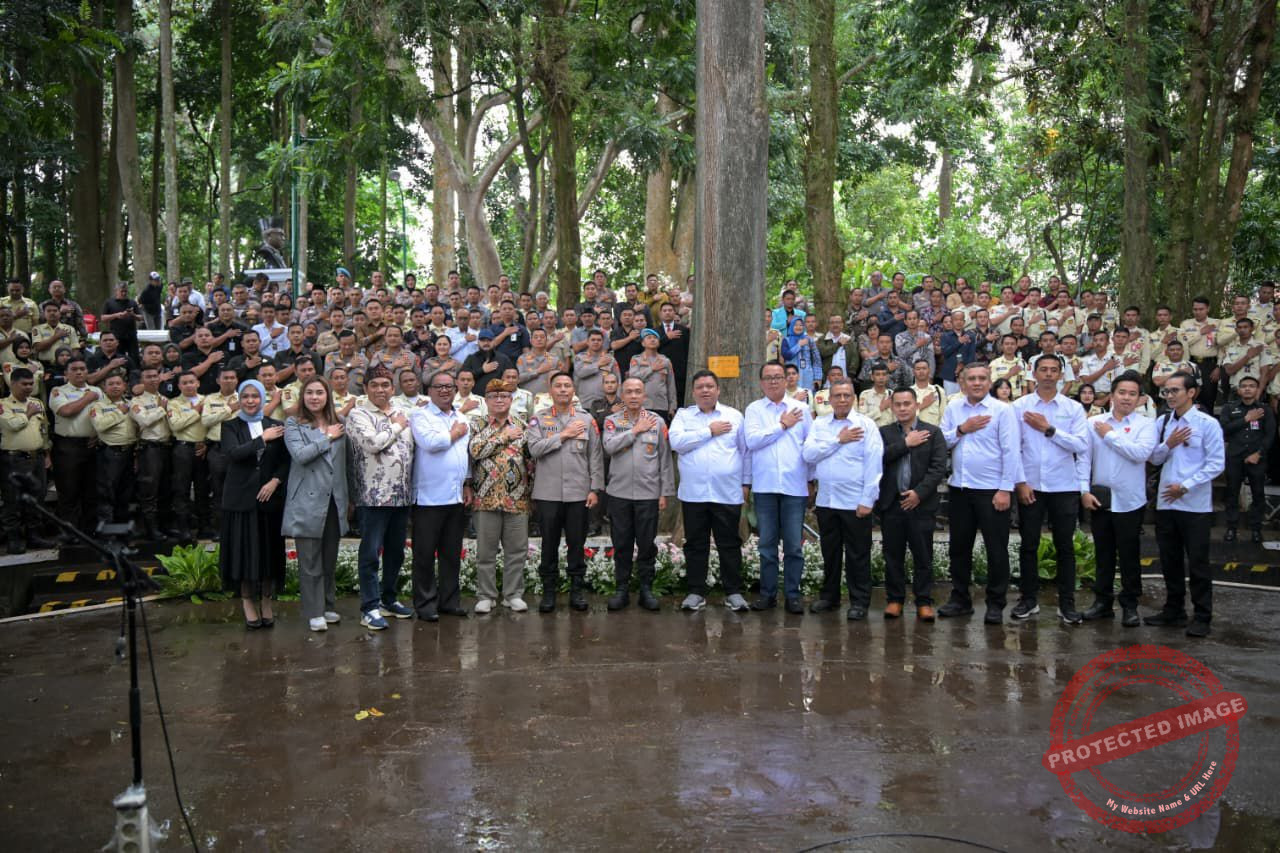 Kapolda Jabar Ajak Satpam Perkuat Sinergi Jaga Keamanan Lingkungan dalam Ngariung Sauyunan Jaga Lembur, Pada HUT Satpam ke-45
