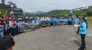 7 RW Kelurahan Sukamaju Baru Kompak Laksanakan Wisata Keberagaman Bersama